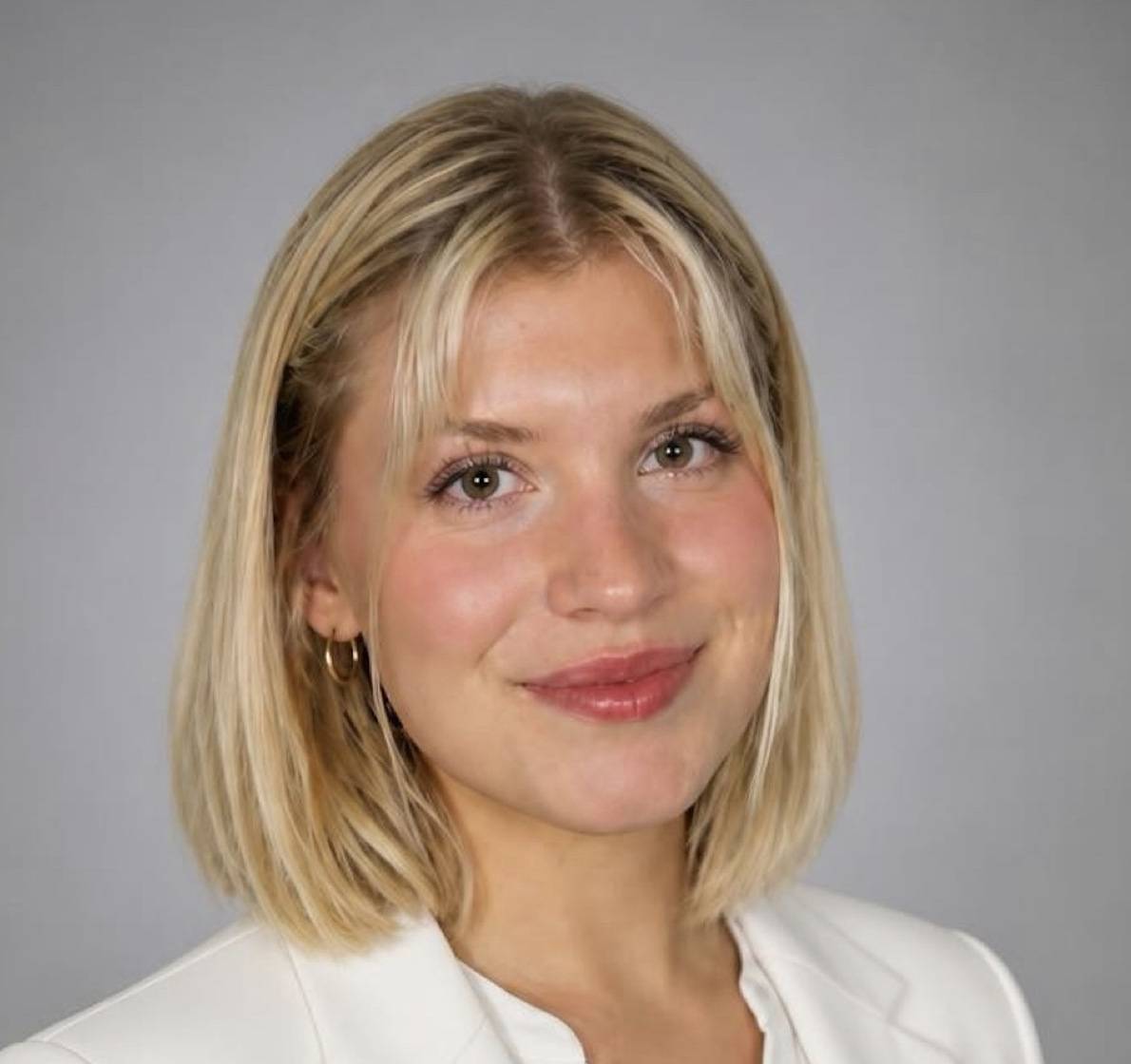 Tabatha Hoyt Headshot